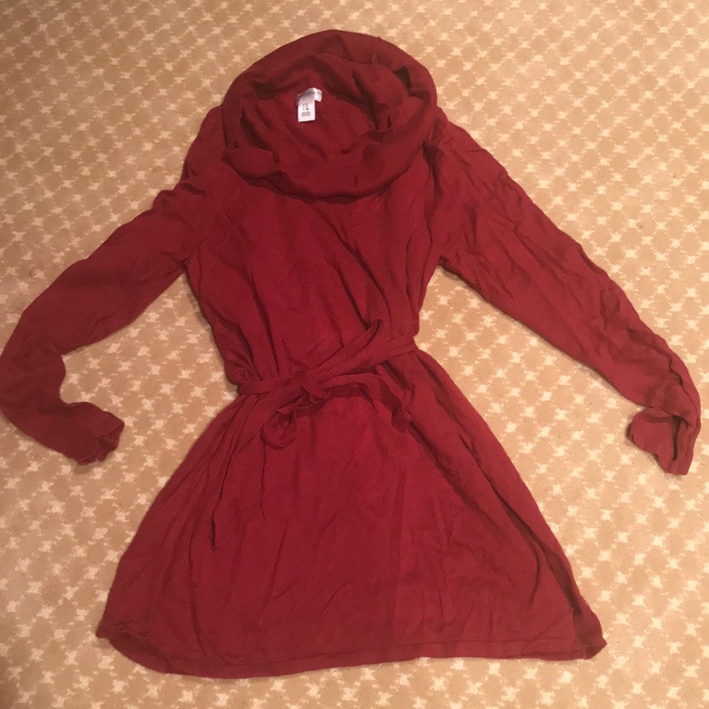 Maternity sweater